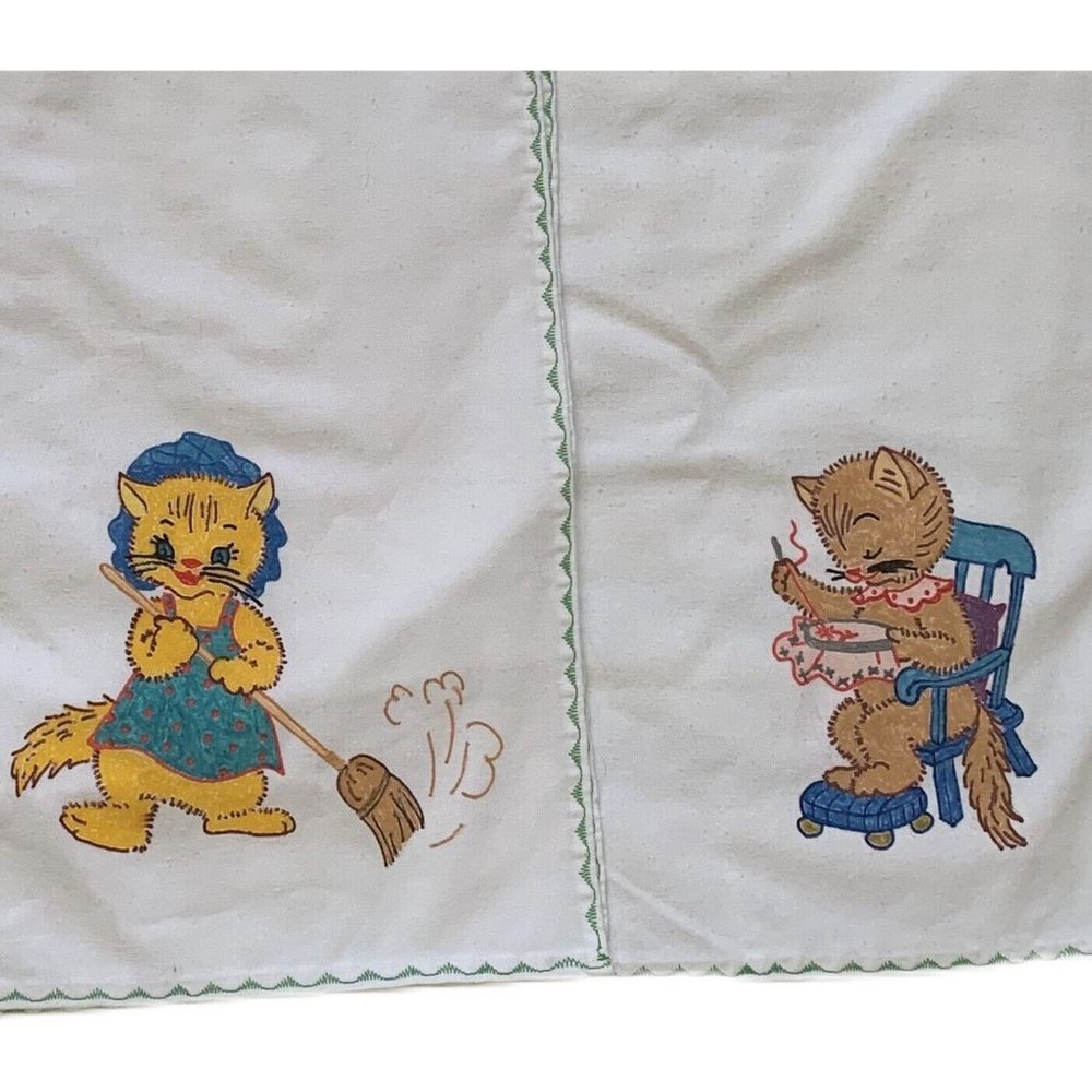 VTG Hand Painted Set of 2 Flour Sack Dish Tea Towels Kitten Cat Rocking Chair